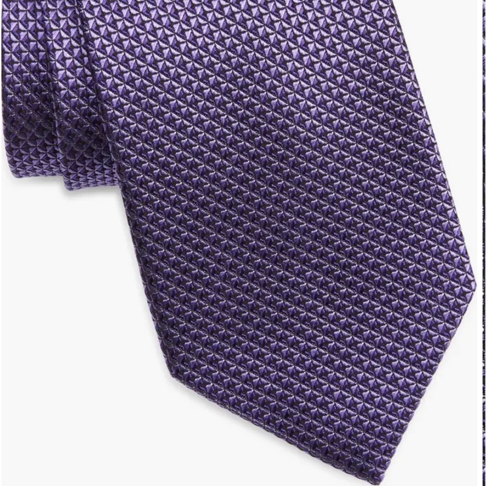 HUGO BOSS Silk beautiful purple tie Made in Italy